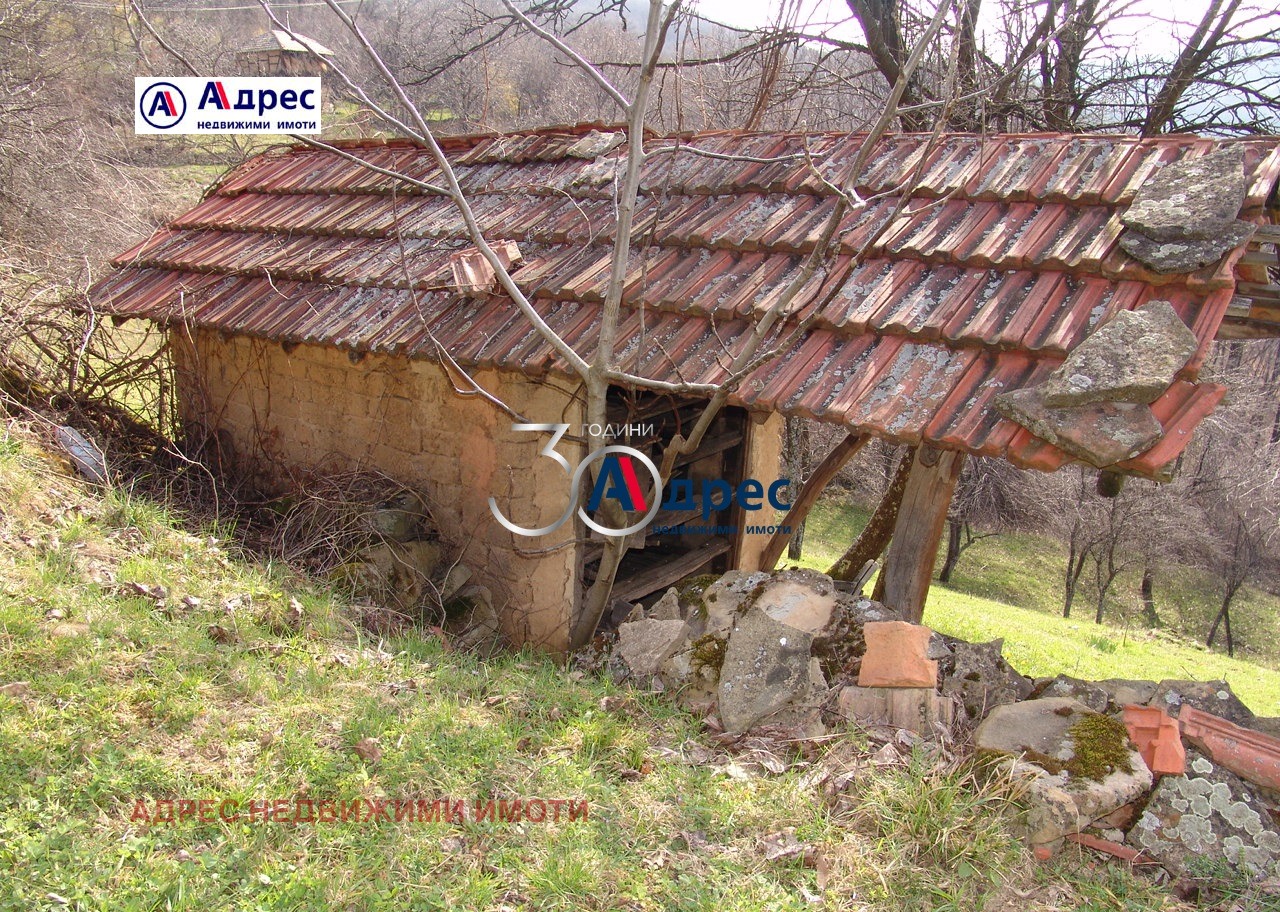 Продава КЪЩА, с. Томчевци, област Габрово, снимка 9 - Къщи - 51939365