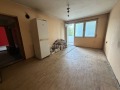 Продава МНОГОСТАЕН, гр. Добрич, Дружба 4, снимка 2