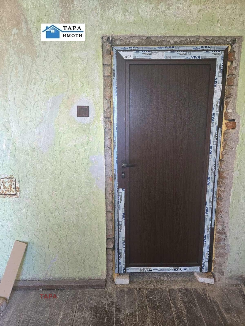 Продава 1-СТАЕН, гр. Бойчиновци, област Монтана, снимка 4 - Апартаменти - 52985012