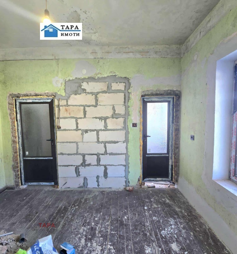 Продава 1-СТАЕН, гр. Бойчиновци, област Монтана