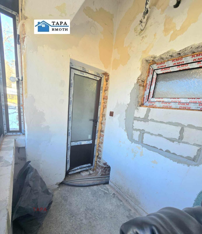 Продава 1-СТАЕН, гр. Бойчиновци, област Монтана, снимка 11 - Апартаменти - 52985012