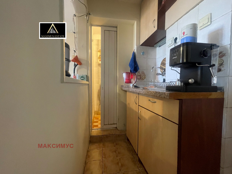 Продава 3-СТАЕН, гр. София, Изток, снимка 15 - Апартаменти - 53408935