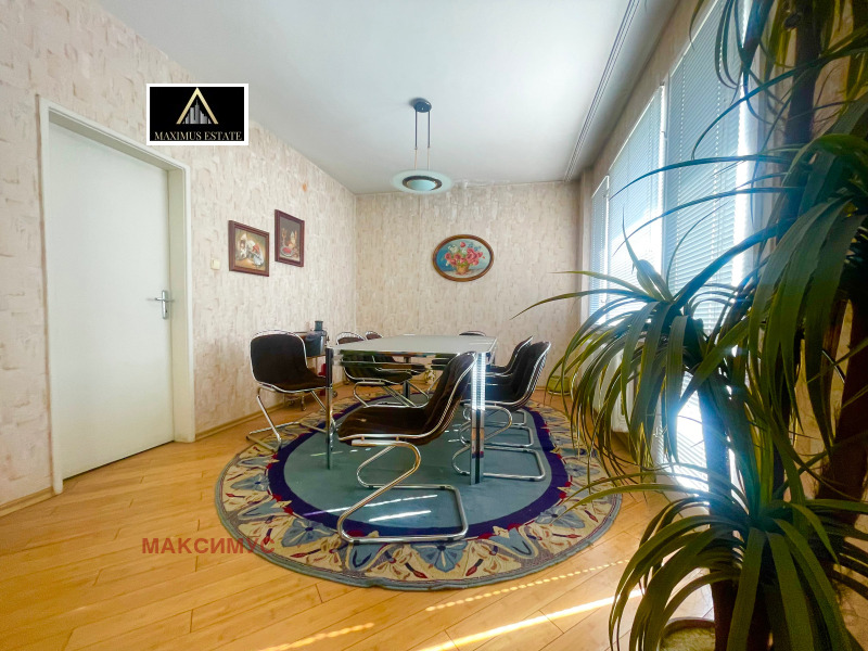 Продава 3-СТАЕН, гр. София, Изток, снимка 4 - Апартаменти - 53408935