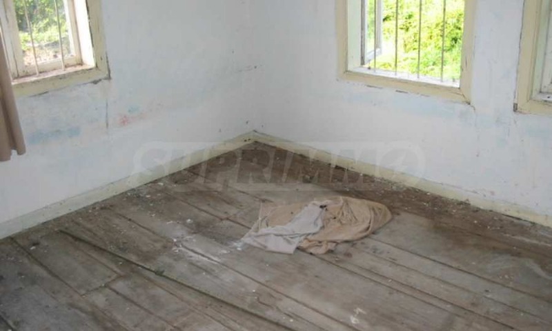 Продава КЪЩА, с. Радовци, област Велико Търново, снимка 12 - Къщи - 44288882