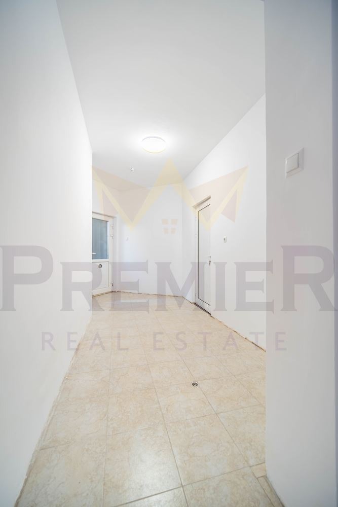 Продава ЗАВЕДЕНИЕ, гр. Варна, Център, снимка 11 - Заведения - 55950440