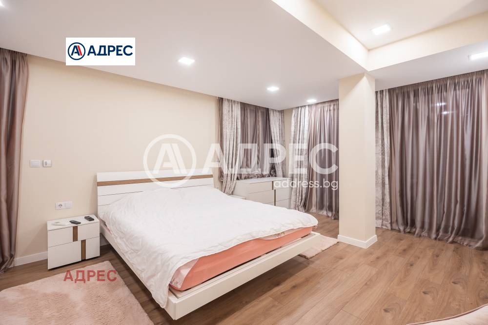 Продава МНОГОСТАЕН, гр. Варна, Бриз, снимка 2 - Апартаменти - 52917720