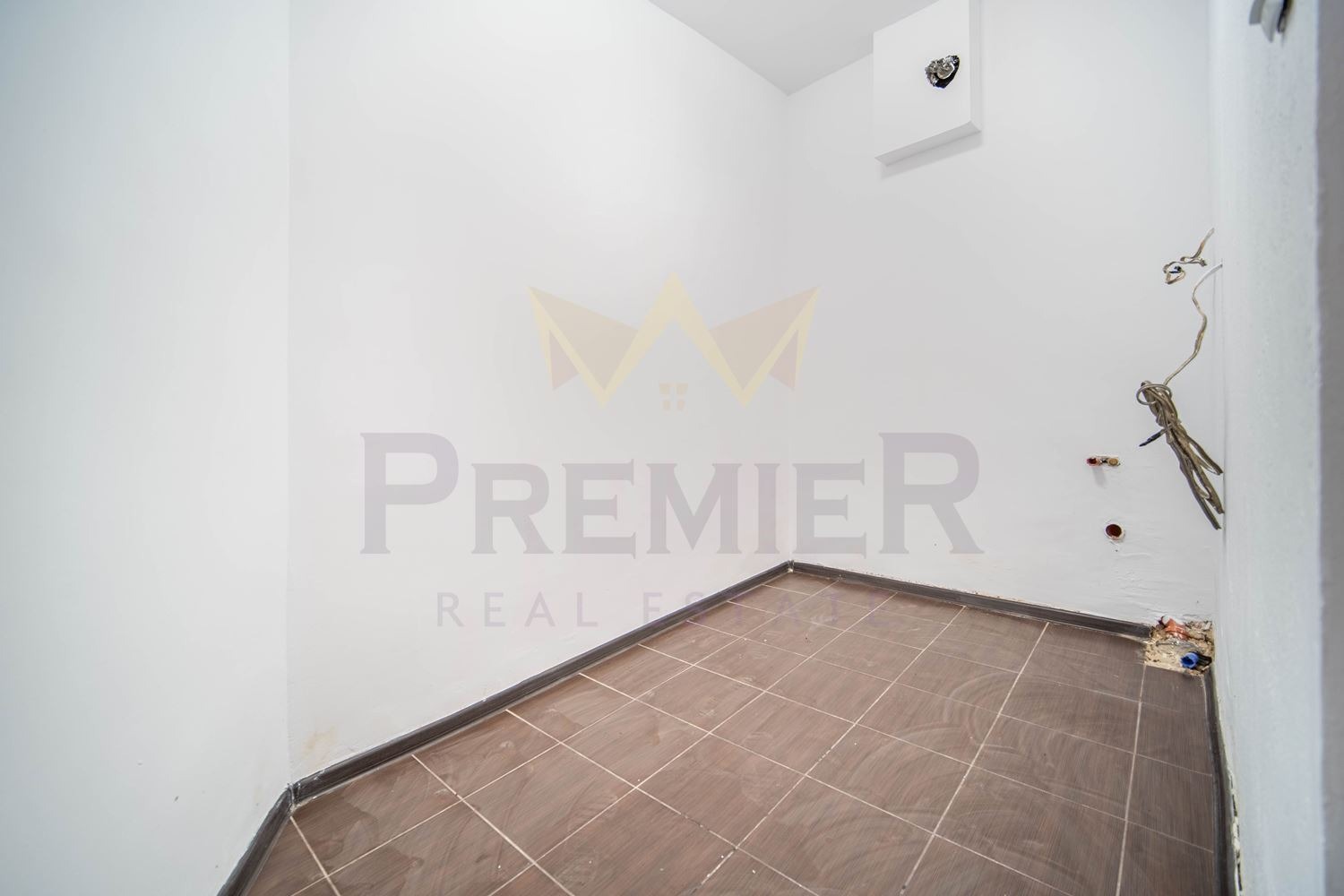 Продава ЗАВЕДЕНИЕ, гр. Варна, Център, снимка 9 - Заведения - 55950440