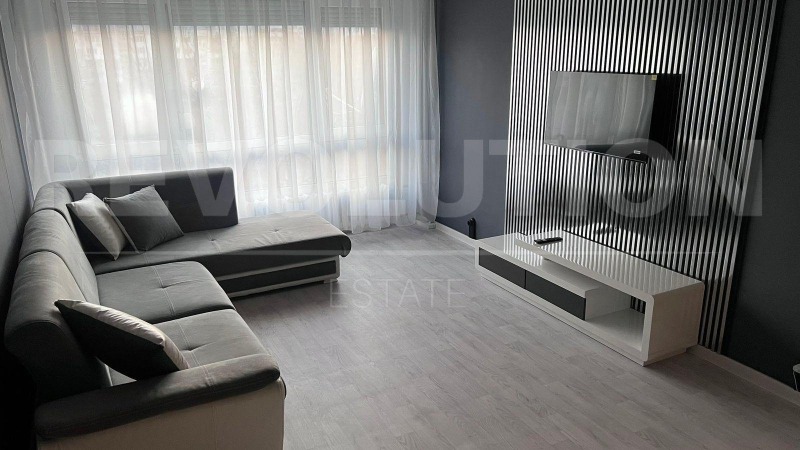 Продава 1-СТАЕН в град София, Люлин 4 - 47 кв.м / 145 000 € » 283 595.35 лв., РЕВОЛЮШЪН ЕСТЕЙТ