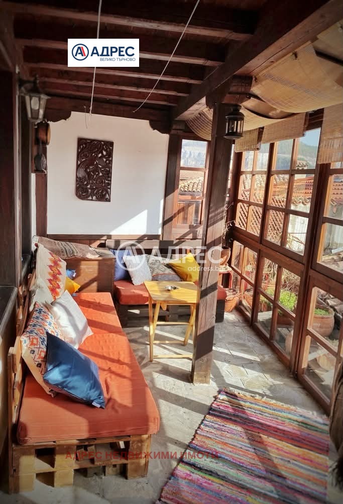 Продава ЕТАЖ ОТ КЪЩА, гр. Велико Търново, Стара част, снимка 15 - Етаж от къща - 56130253
