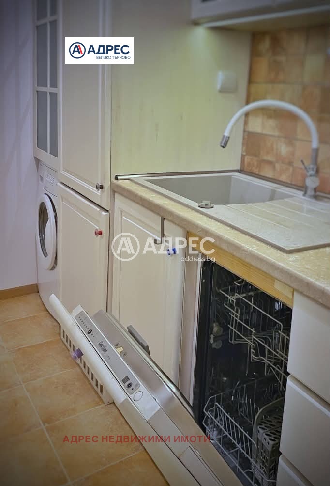 Продава ЕТАЖ ОТ КЪЩА, гр. Велико Търново, Стара част, снимка 6 - Етаж от къща - 56130253
