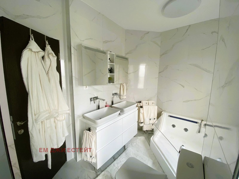 Продава КЪЩА, гр. Бургас, Сарафово, снимка 7 - Къщи - 52482145