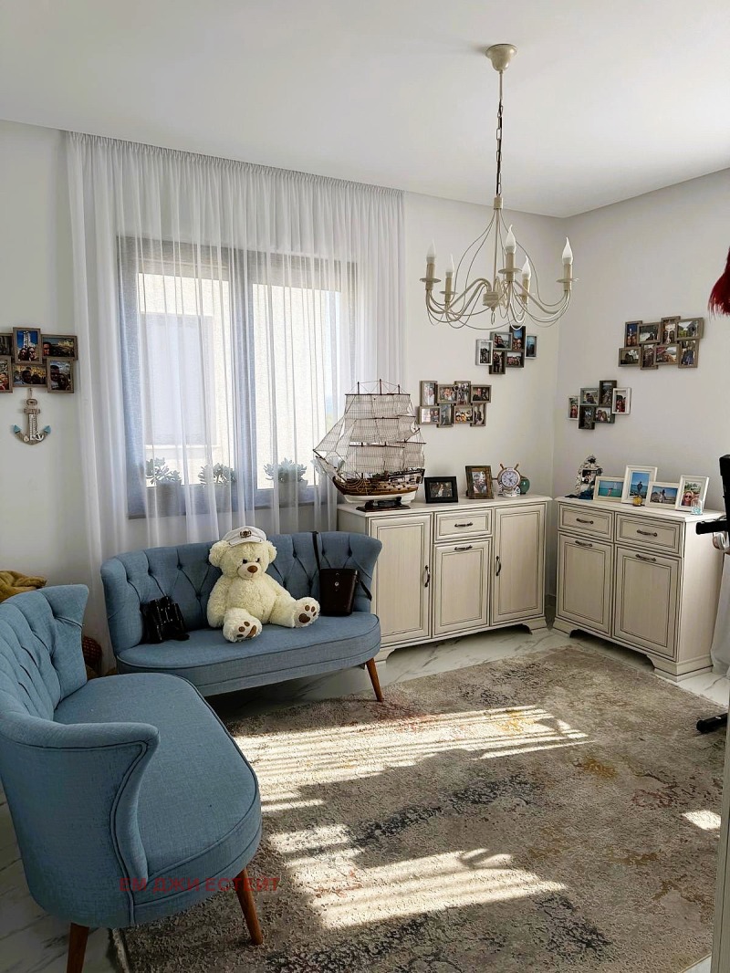 Продава КЪЩА, гр. Бургас, Сарафово, снимка 2 - Къщи - 52482145