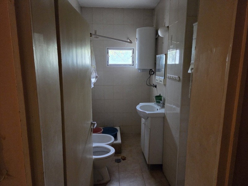 Продава КЪЩА, с. Александрово, област Ловеч, снимка 12 - Къщи - 52845886