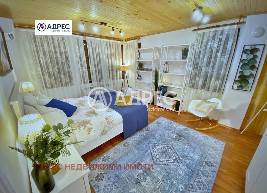 Продава ЕТАЖ ОТ КЪЩА, гр. Велико Търново, Стара част, снимка 12 - Етаж от къща - 56130253