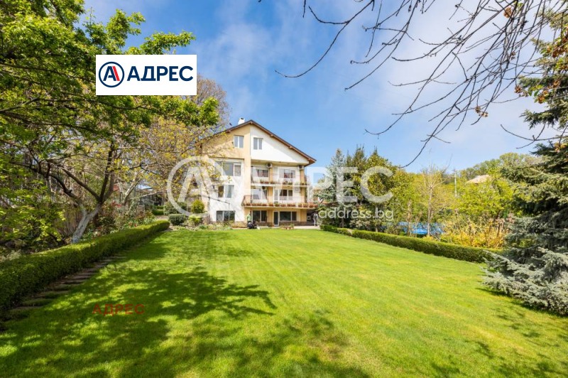 Продава КЪЩА в град Варна, м-т Долна Трака - 330 кв.м / 660 000 € » 1 290 847.80 лв., АДРЕС