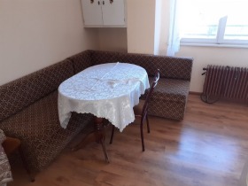 3+ Schlafzimmer MBAL Iwan Rilski, Stara Zagora 6