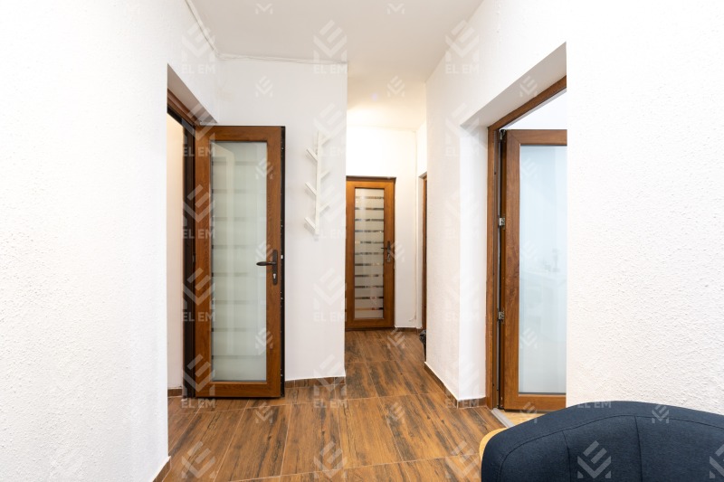 Продава 3-СТАЕН, гр. София, Център, снимка 5 - Апартаменти - 53379298