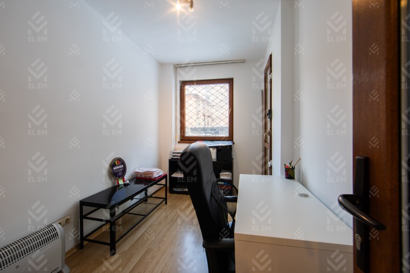 Продава 3-СТАЕН, гр. София, Център, снимка 9 - Апартаменти - 53379298