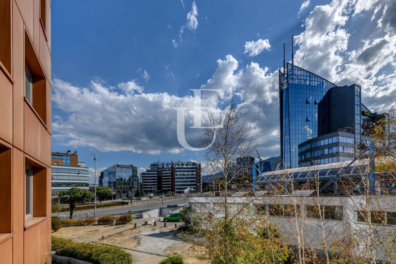 Продава ОФИС, град София, Манастирски ливади • 450000 € / 880123.50 лв. • 64539101 1
