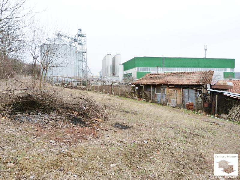 Продава  Парцел град Велико Търново , Промишлена зона - Юг , 1123 кв.м | 17381131 - изображение [3]