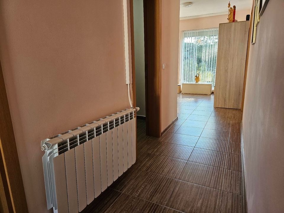 Продава КЪЩА, с. Соколово, област Добрич, снимка 17 - Къщи - 54820911