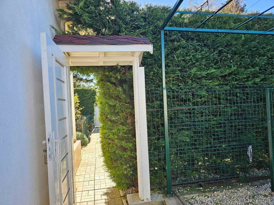 Продава КЪЩА, с. Соколово, област Добрич, снимка 6 - Къщи - 54820911
