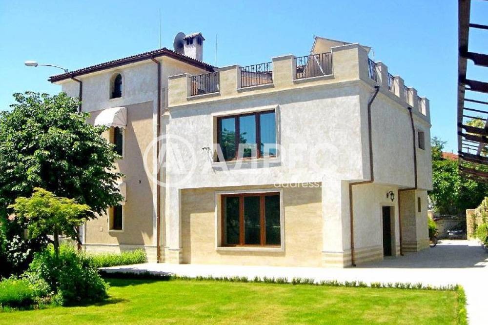 Продава КЪЩА, гр. Варна, к.к. Св.Св. Константин и Елена, снимка 2 - Къщи - 55899067
