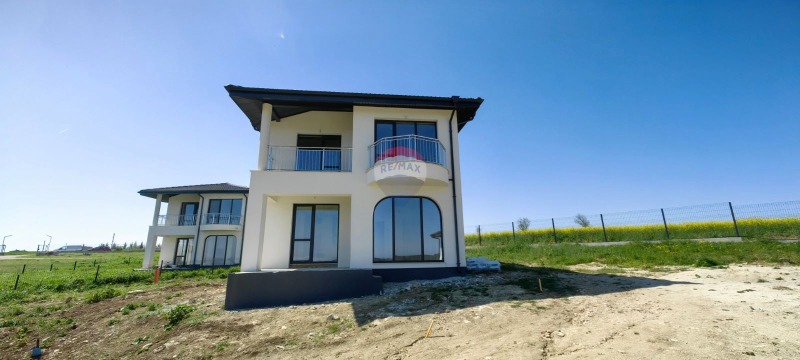 Продава КЪЩА в област Варна, с. Кичево - 146 кв.м / 250 000 € » 488 957.50 лв., РЕМАКС ПАРТНЪРС