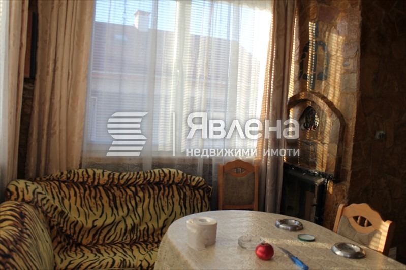 Til salg  Hus Gulv Plovdiv , Komatevo , 105 kvm | 77711833 - billede [6]