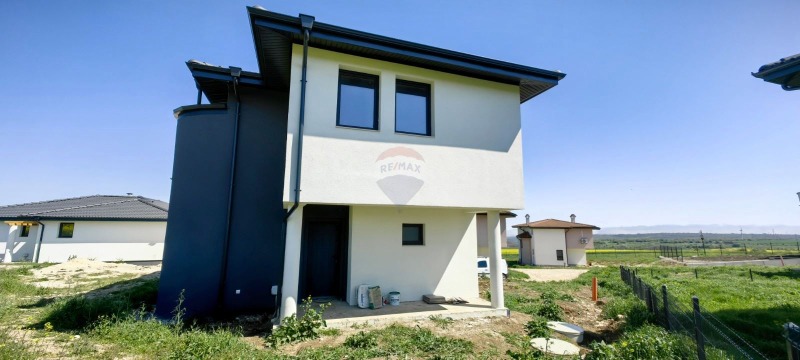 Продава КЪЩА, с. Кичево, област Варна, снимка 16 - Къщи - 53093430