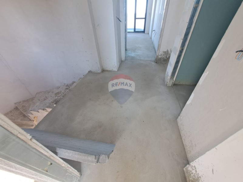 Продава КЪЩА, с. Кичево, област Варна, снимка 13 - Къщи - 53093430