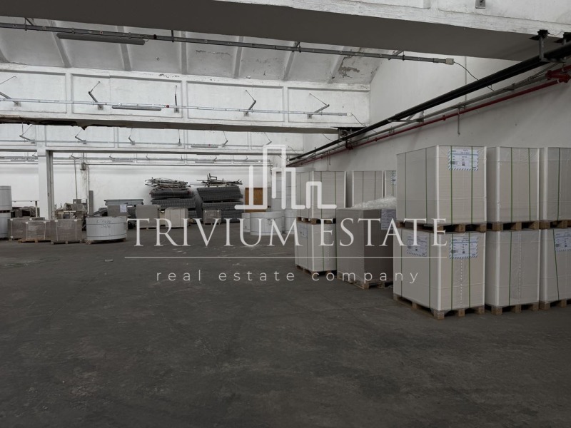 Продава ПРОМ. ПОМЕЩЕНИЕ, гр. Пловдив, Индустриална зона - Север, снимка 6 - Производствени сгради - 52640507