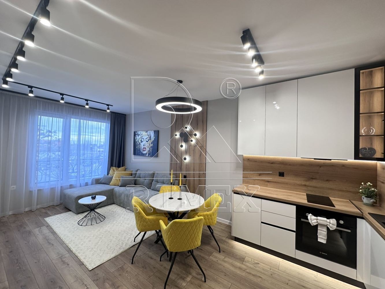 Продава 2-СТАЕН, гр. Пловдив, Кършияка, снимка 2 - Апартаменти - 53505589