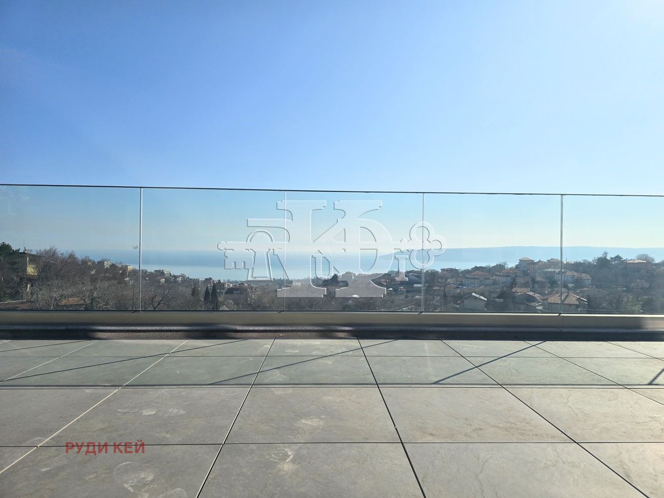 Продава МЕЗОНЕТ, гр. Варна, Бриз, снимка 2 - Апартаменти - 49415673