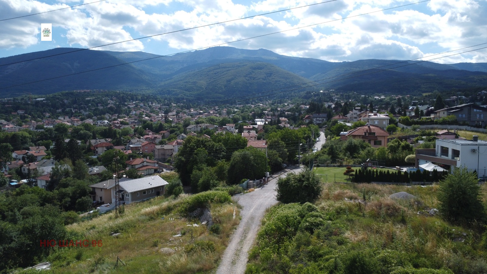 Продава КЪЩА, гр. София, с. Бистрица