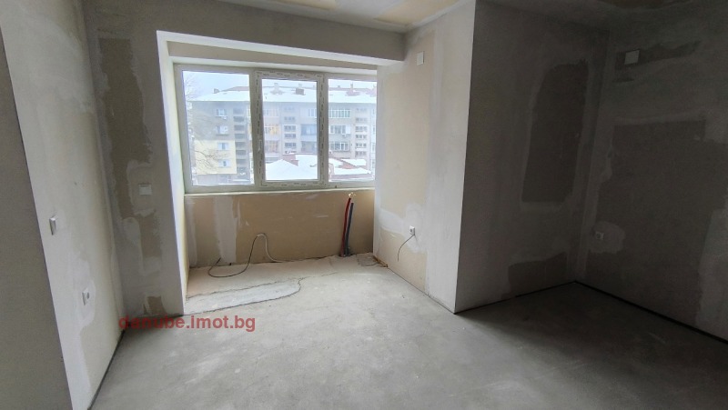 Продава 3-СТАЕН, гр. Русе, Център, снимка 8 - Апартаменти - 53254057