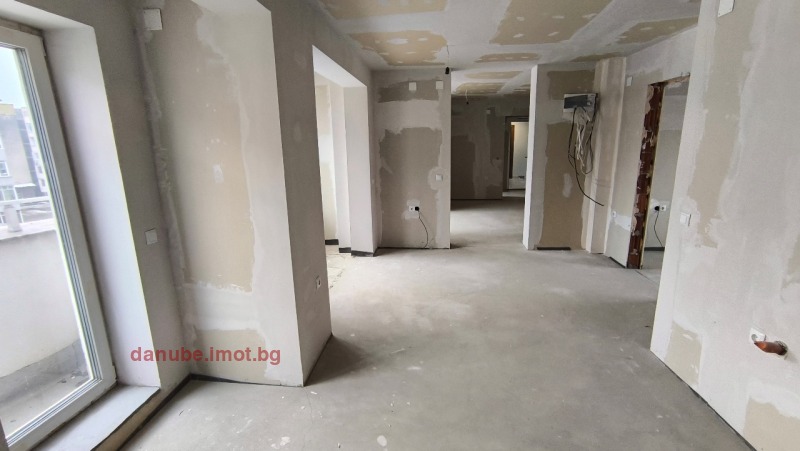 Продава 3-СТАЕН, гр. Русе, Център, снимка 10 - Апартаменти - 53254057