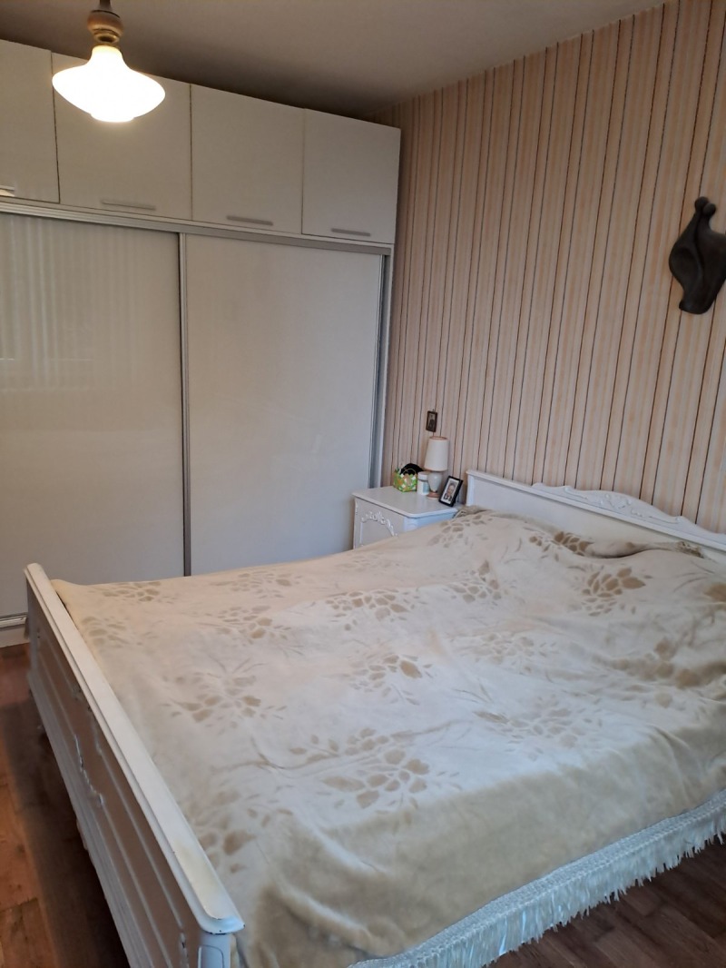 Eladó  3 hálószobás Sofia , Ljulin 5 , 100 négyzetméter | 22826630 - kép [10]