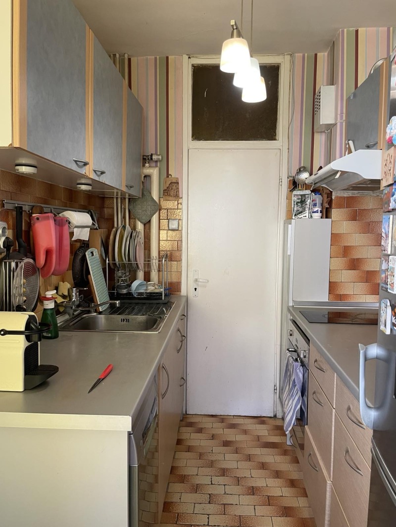 Eladó  3 hálószobás Sofia , Ljulin 5 , 100 négyzetméter | 22826630 - kép [7]