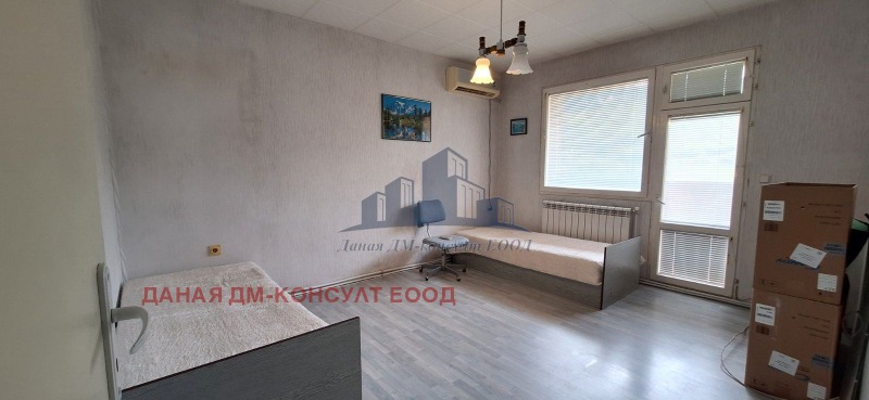Eladó  3+ hálószoba Sumen , Bojan Balgaranov 2 , 102 négyzetméter | 29248843 - kép [5]