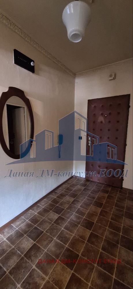 Eladó  3+ hálószoba Sumen , Bojan Balgaranov 2 , 102 négyzetméter | 29248843 - kép [7]