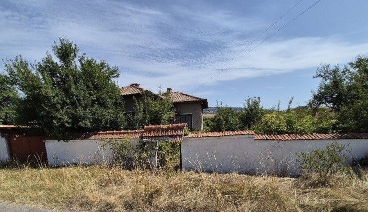 Продава КЪЩА, с. Гърло, област Перник, снимка 3 - Къщи - 54148672