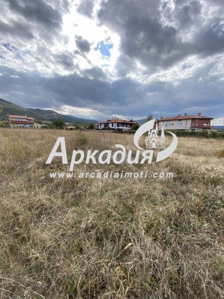 Продава ПАРЦЕЛ, област Пловдив, с. Марково • 370000 € / 723657.10 лв. • 98799677 1