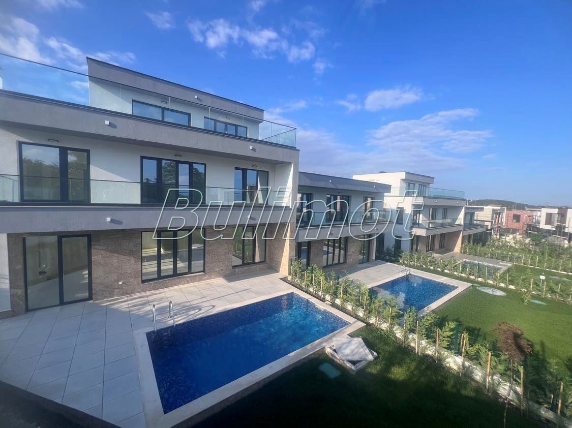 Продава КЪЩА, гр. Варна, м-т Горна Трака, снимка 11 - Къщи - 55698311