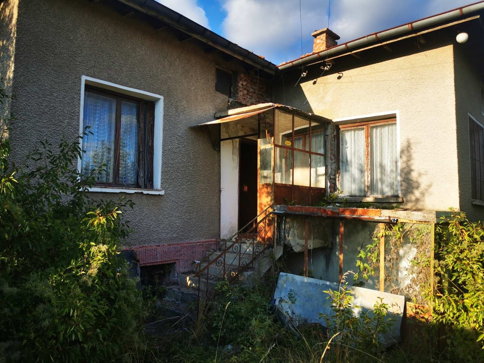 Продава КЪЩА, с. Гърло, област Перник, снимка 4 - Къщи - 54148672