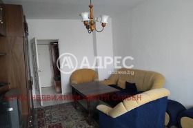 1 chambre Stoyan Zaimov, Sliven