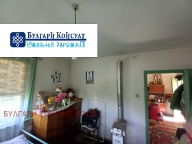 Casa Vaksevo, região Kyustendil 16