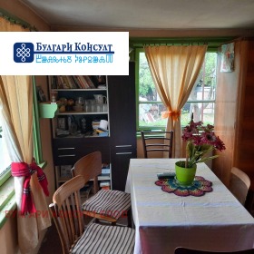 Casa Vaksevo, região Kyustendil 10