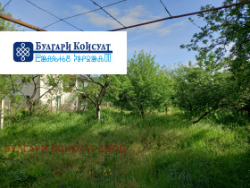Casa Vaksevo, região Kyustendil 1
