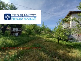 Casa Vaksevo, região Kyustendil 3